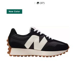 New Balance Women's 327 Shoes size 8.5